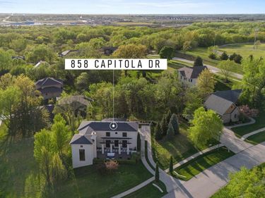 858 Capitola Drive , Lincoln, NE 68512