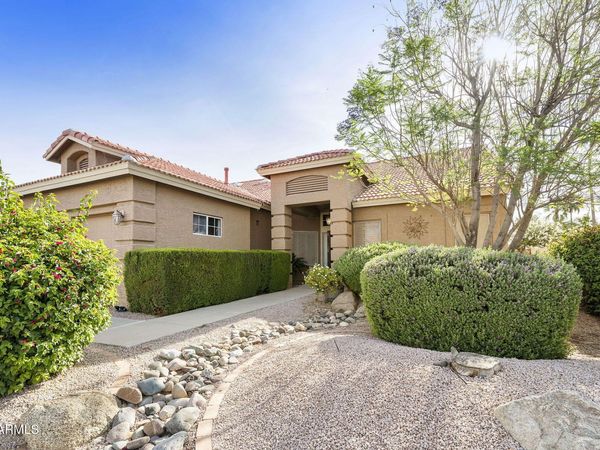 25007 S LAKESTAR Drive, Sun Lakes, AZ 85248