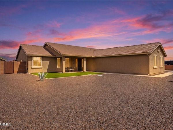 1631 N 103RD Street, Mesa, AZ 85207