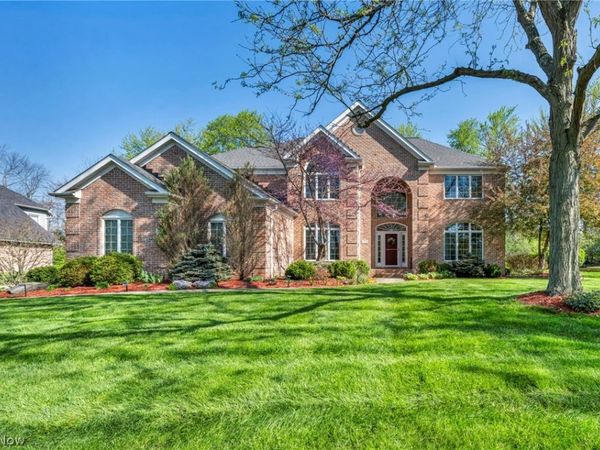 2771 Jumpers Drive, Akron, OH 44333