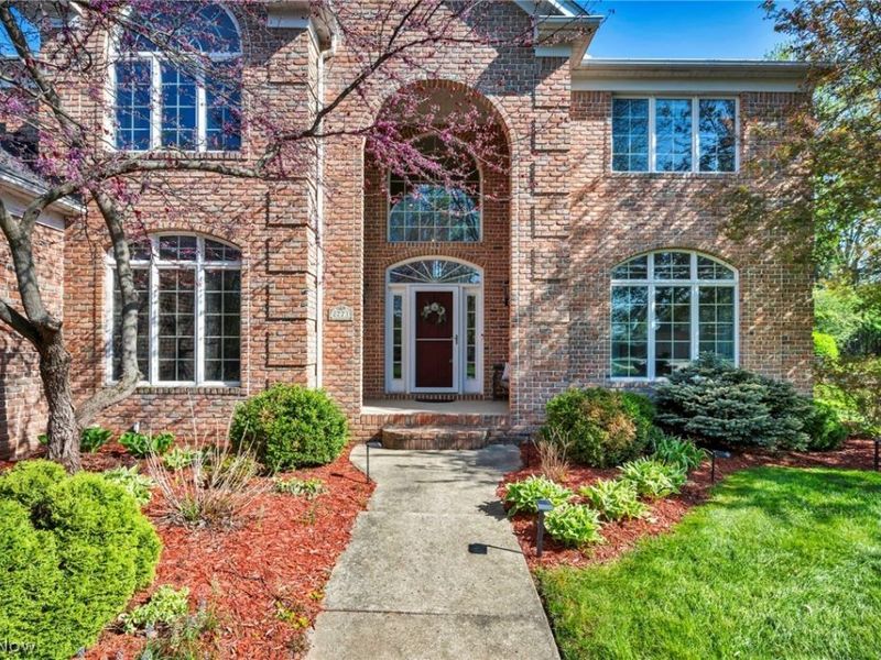 2771 Jumpers Drive, Akron, OH 44333 Photo 4