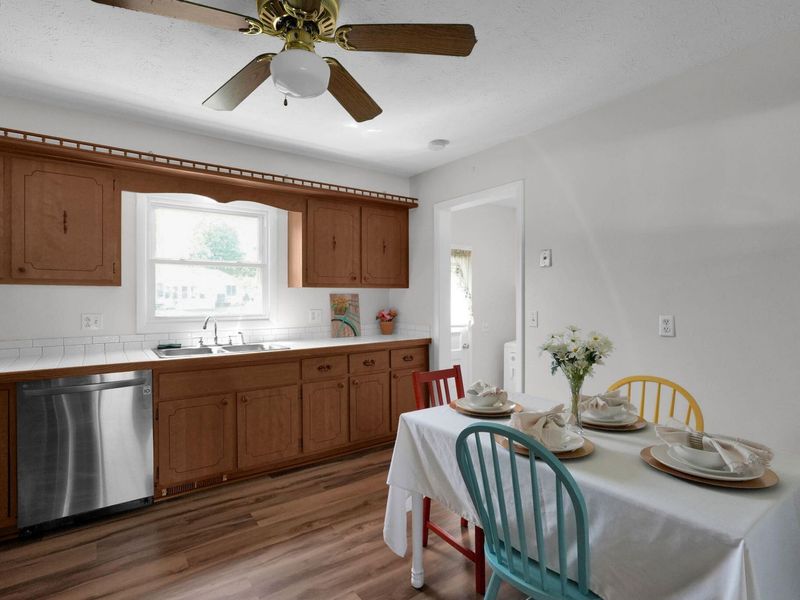 2318 Pawnee Drive, London, OH 43140 Photo 13