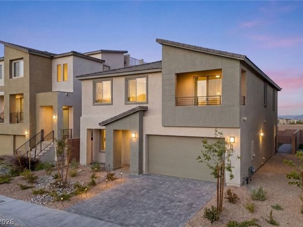 10204 Mystic Falls Drive , Las Vegas, NV 89141