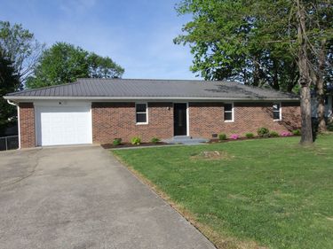 406 Sunset Drive, Lawrenceburg, KY 40342