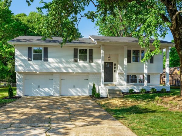 1529 Caramel Circle, Hixson, TN 37343