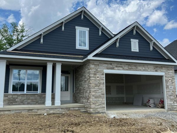 4108 Captains Circle , Lewis Center, OH 43035