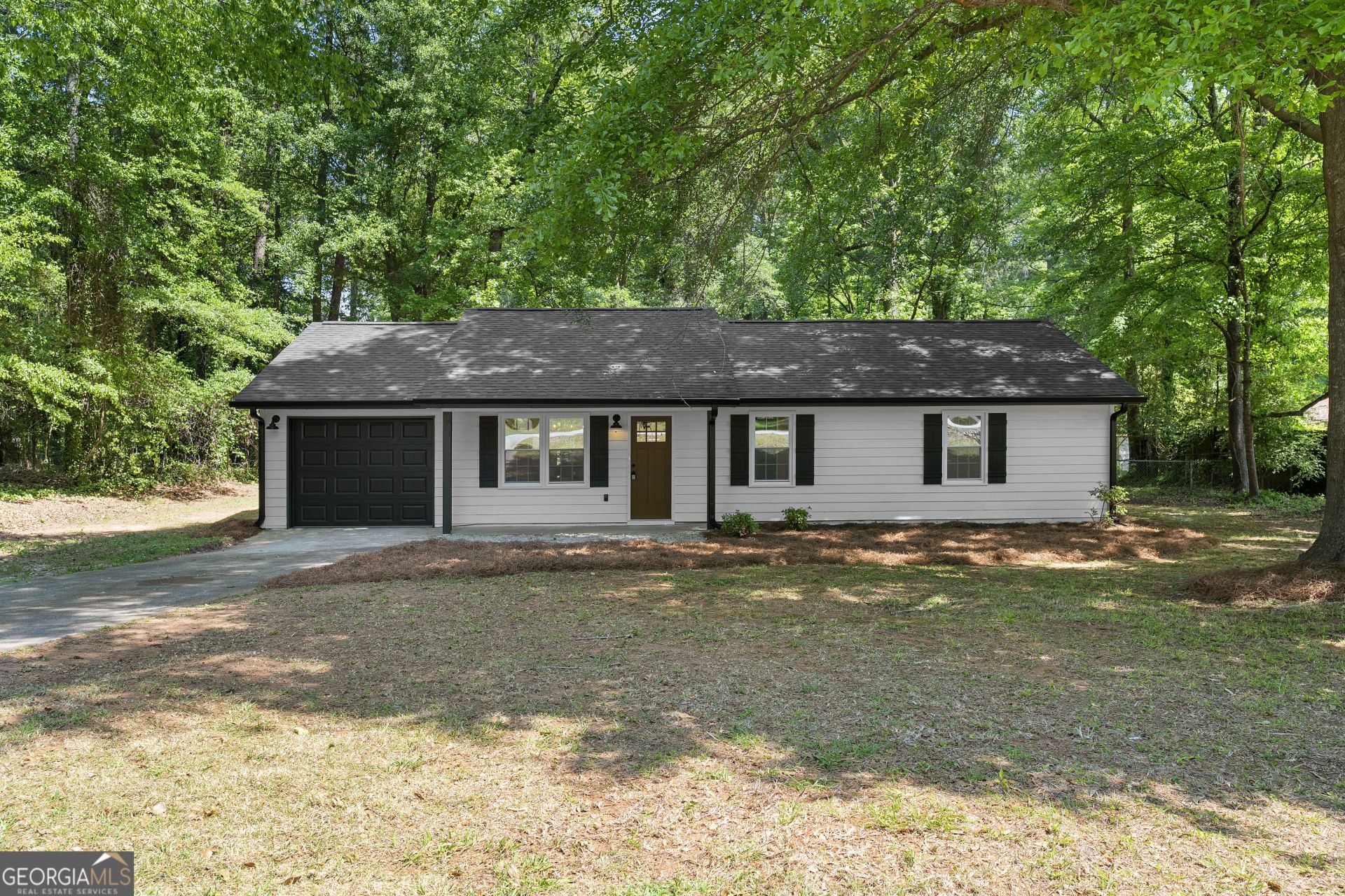 850 King Drive Se, Conyers, GA 30094 Main Photo