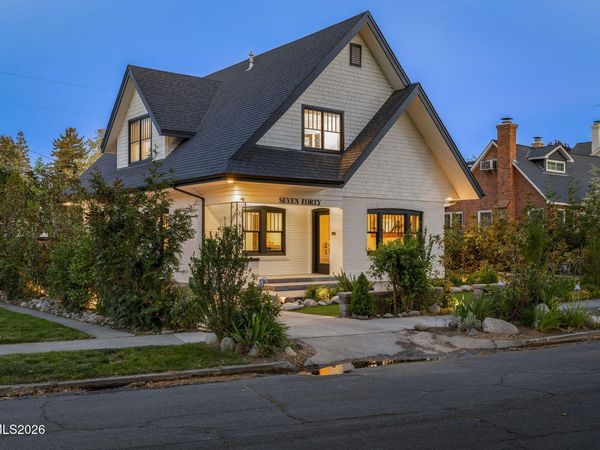 740 Manor Drive, Reno, NV 89509