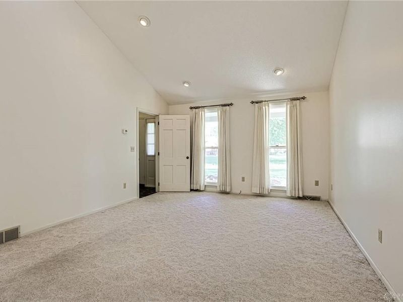 4681 Rose Marie Road, Franklin, OH 45005 Photo 12