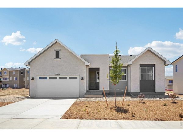24406 E 35th Dr, Aurora, CO 80019
