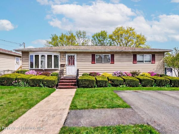 521 4th Avenue , Scranton, PA 18505
