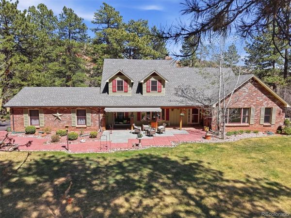 6640 Perry Park Boulevard , Larkspur, CO 80118