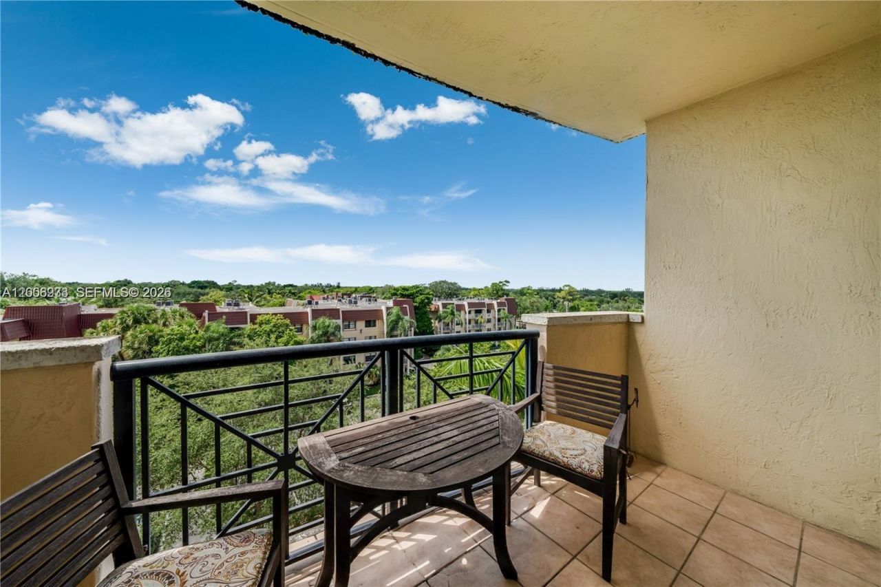 9021 SW 94th St, Unit 509, Miami, FL 33176 Photo