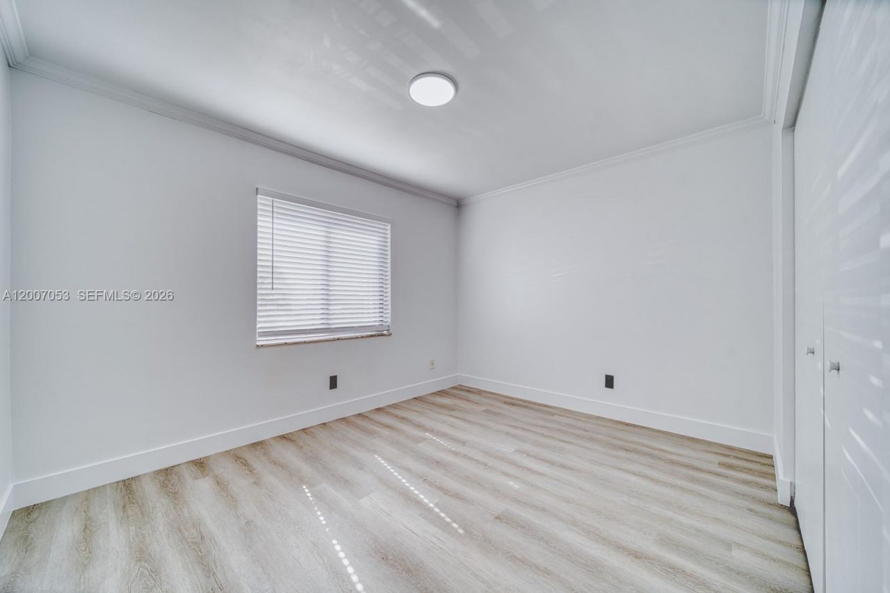 1720 NW 92nd Ave , Pembroke Pines, FL 33024 Photo