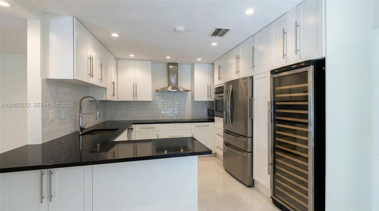 155 Ocean Lane Dr , Unit 1011, Key Biscayne, FL 33149 Photo
