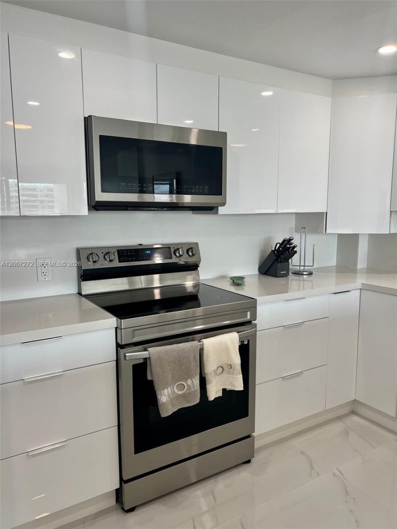 155 Ocean Lane Dr, Unit 1011, Key Biscayne, FL 33149 Photo