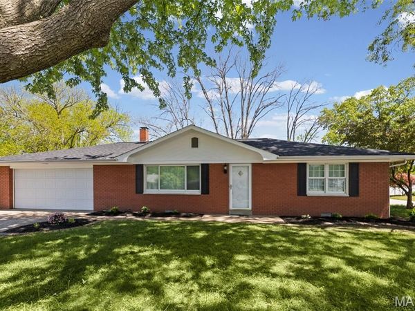 40 Joseph Drive, Fairview Heights, IL 62208