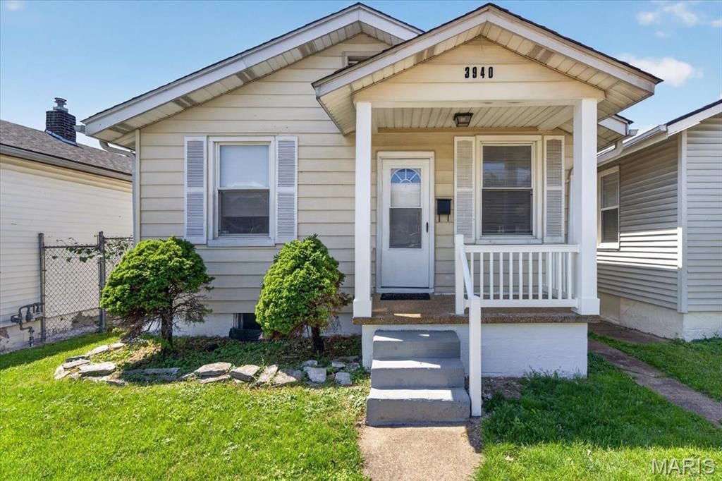 3940 Randall Street, Saint Louis, MO 63116 Main Photo