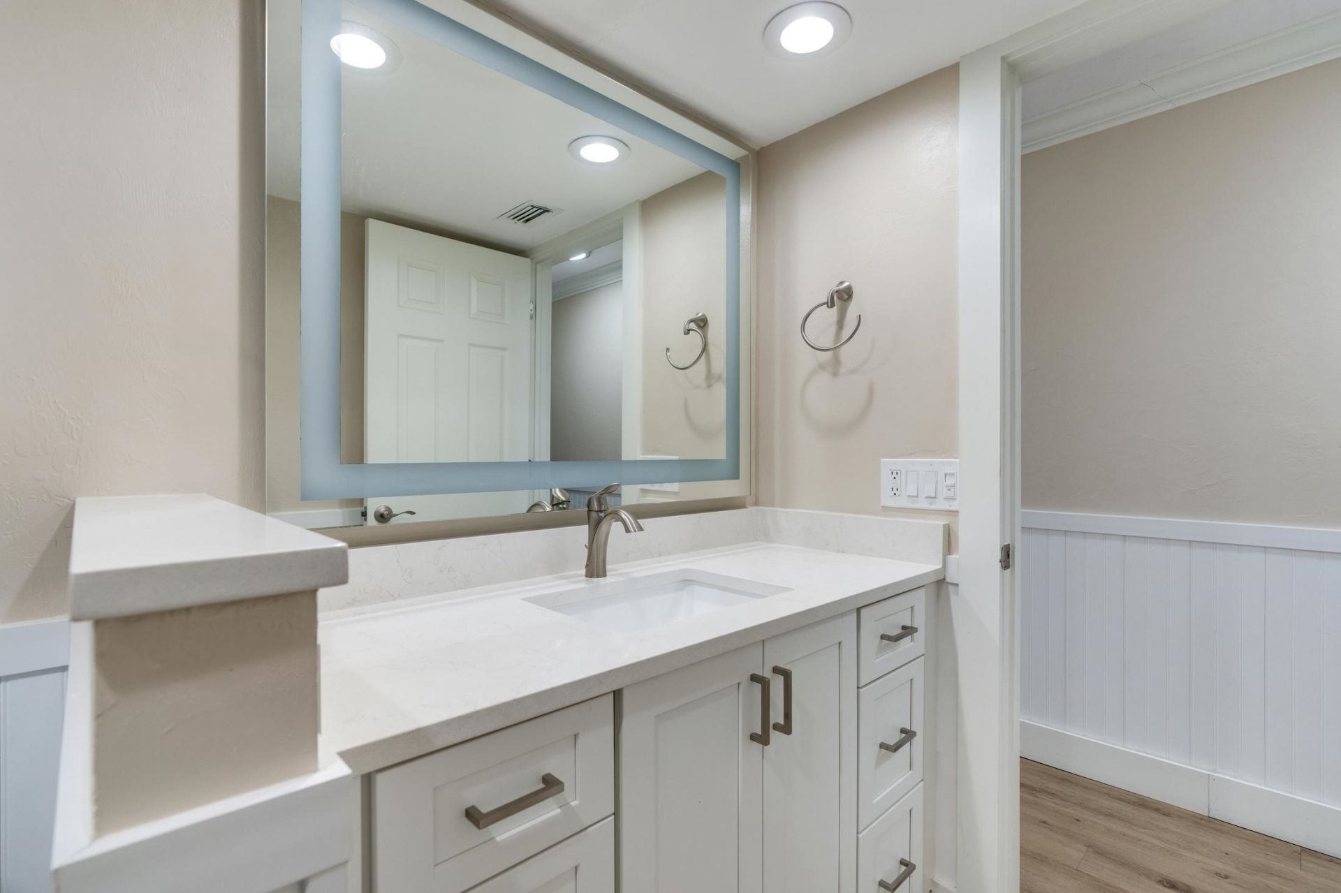 2216 Beach Villas, Unit 2216, Captiva, FL 33924 Photo