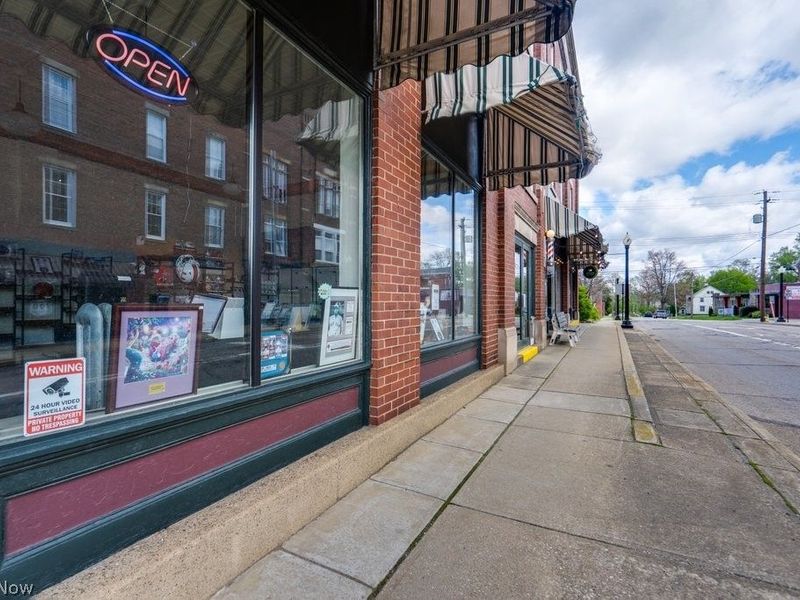 127 E Main Street, Ravenna, OH 44266 Photo 5