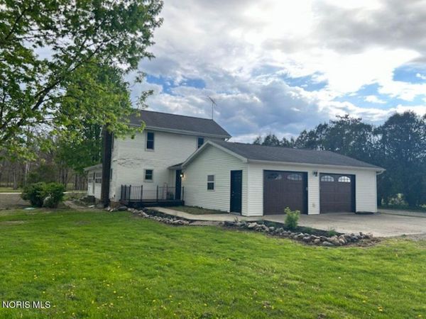 17569 State Route 18 , Defiance, OH 43512