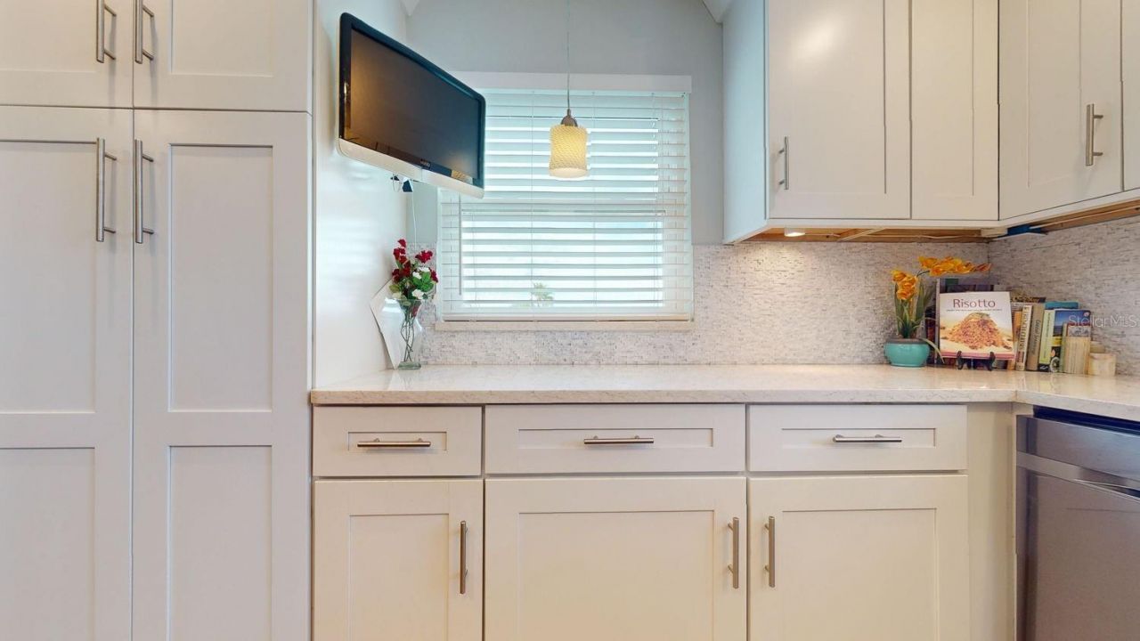1120 N Shore Drive Ne, Unit 501, Saint Petersburg, FL 33701 Photo