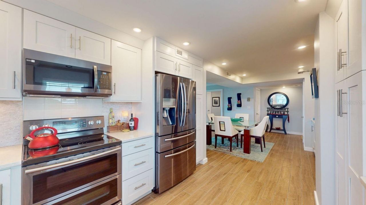 1120 N Shore Drive Ne, Unit 501, Saint Petersburg, FL 33701 Photo