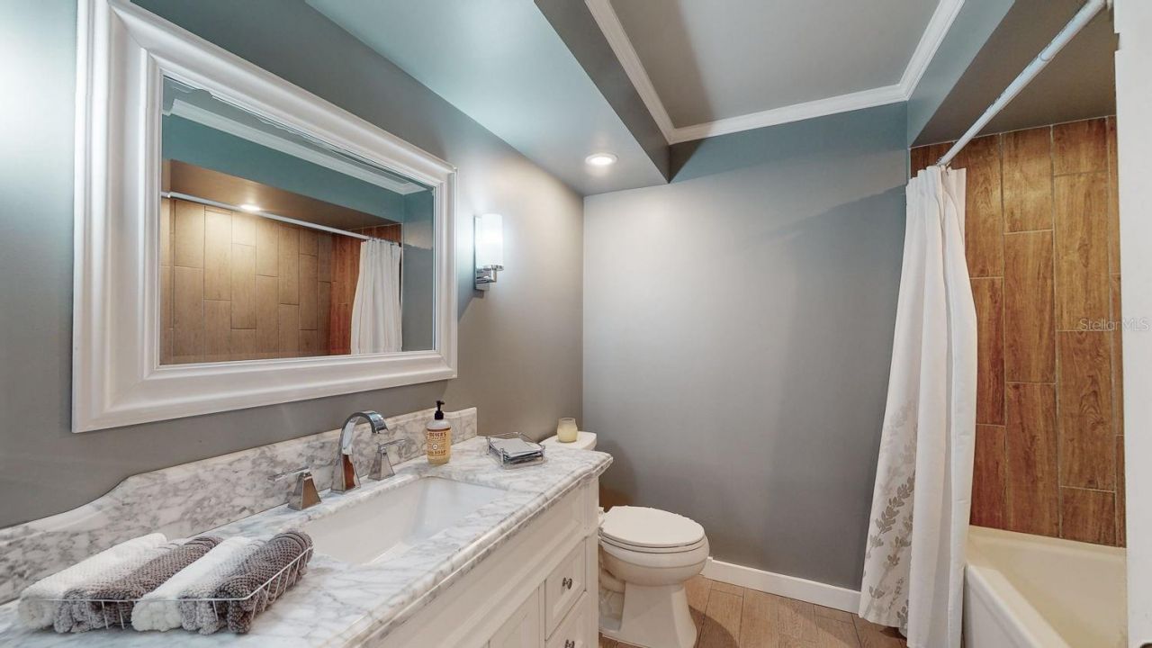 1120 N Shore Drive Ne, Unit 501, Saint Petersburg, FL 33701 Photo