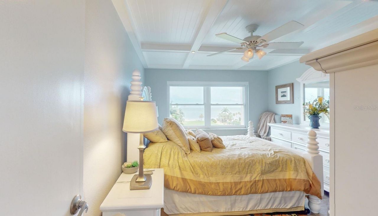 1120 N Shore Drive Ne, Unit 501, Saint Petersburg, FL 33701 Photo