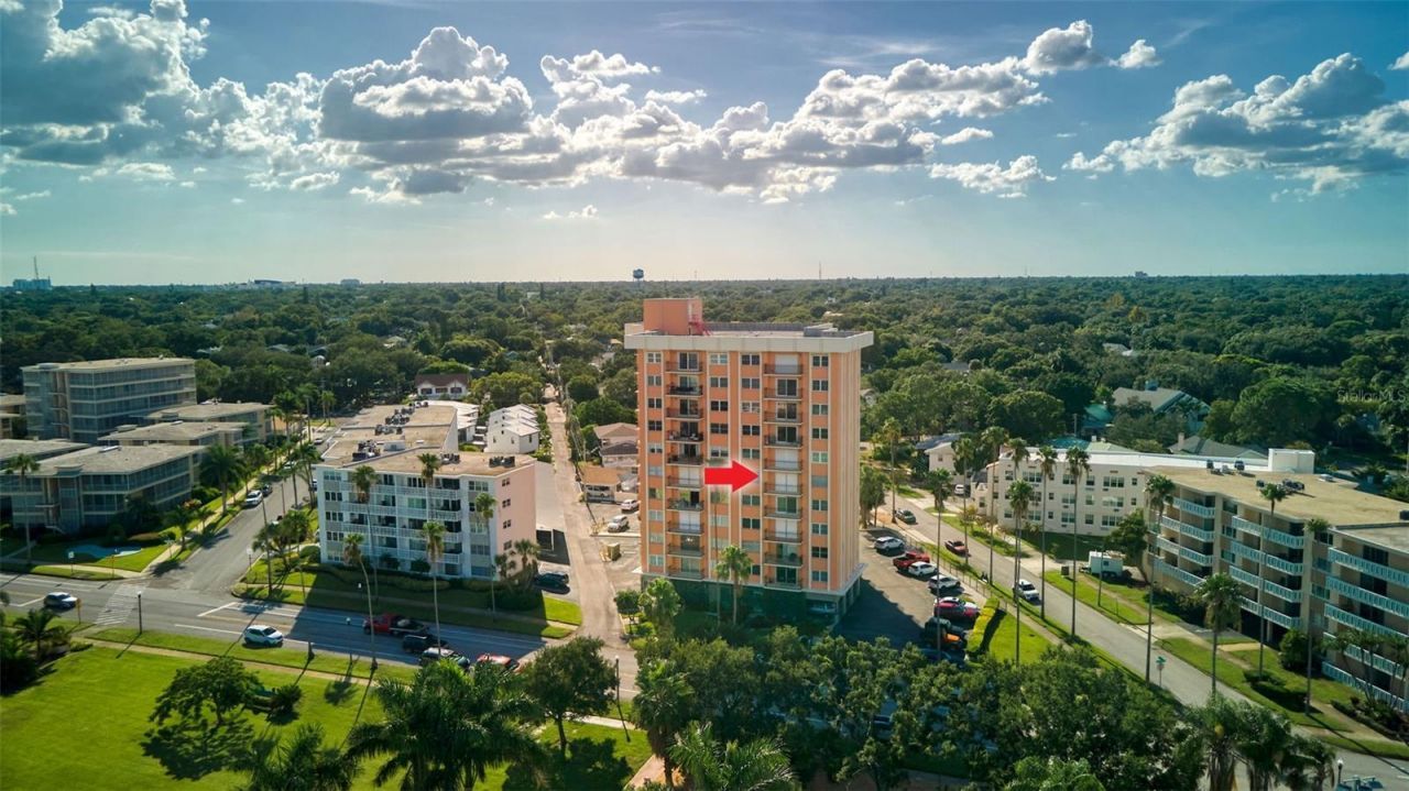 1120 N Shore Drive Ne, Unit 501, Saint Petersburg, FL 33701 Photo