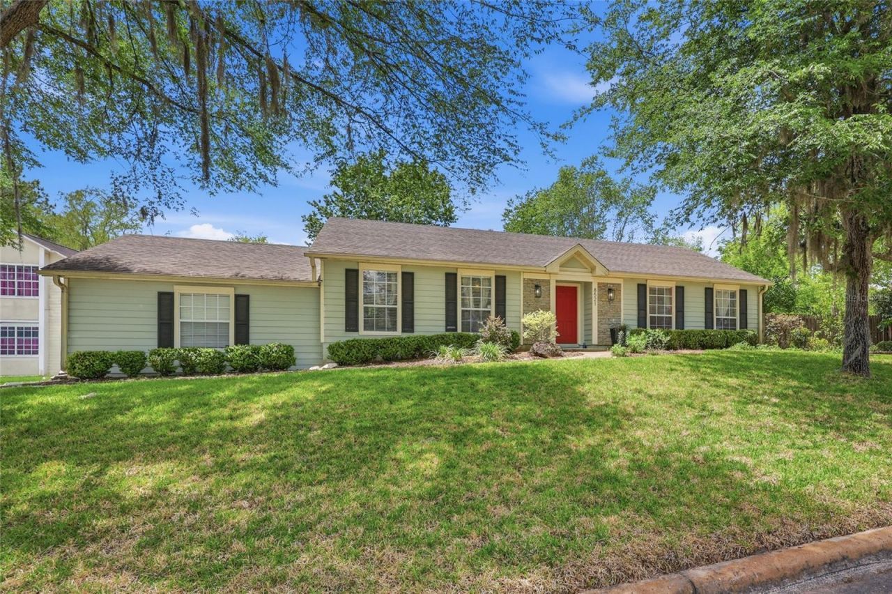 8521 NW 35th Lane, Gainesville, FL 32606 Main Photo