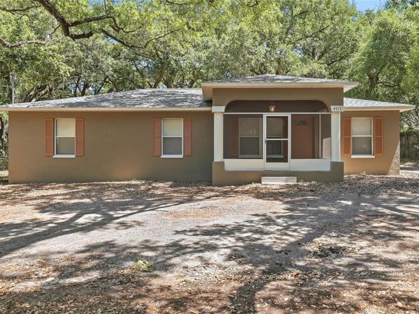 4717 LAKEWOOD DRIVE , SEFFNER, FL 33584