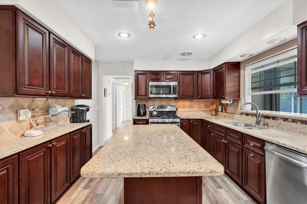 29 Southwind Drive, Belleair Bluffs, FL 33770 Photo