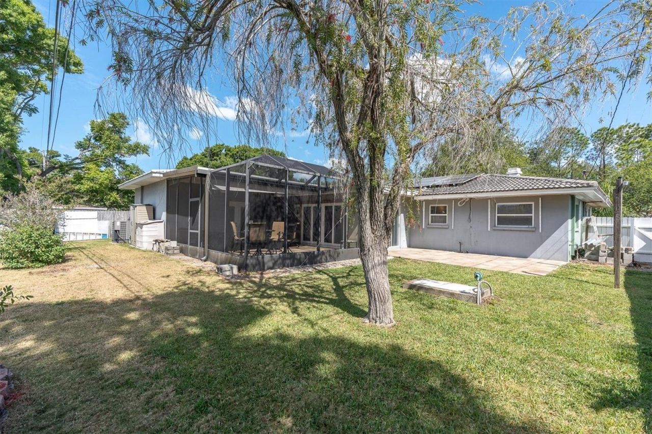 29 Southwind Drive, Belleair Bluffs, FL 33770 Photo