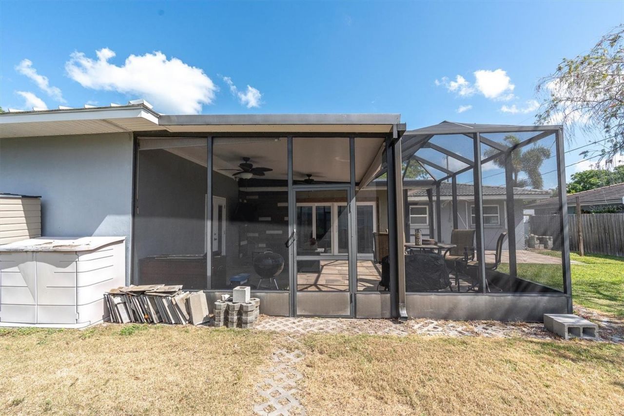 29 Southwind Drive, Belleair Bluffs, FL 33770 Photo