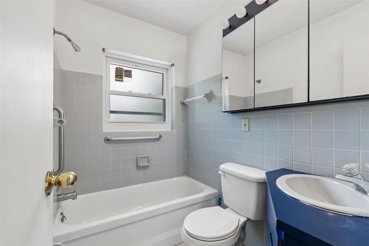 5336 33rd Avenue N, Saint Petersburg, FL 33710 Photo