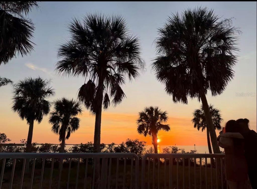 6448 W Richard Drive , Weeki Wachee, FL 34607 Photo