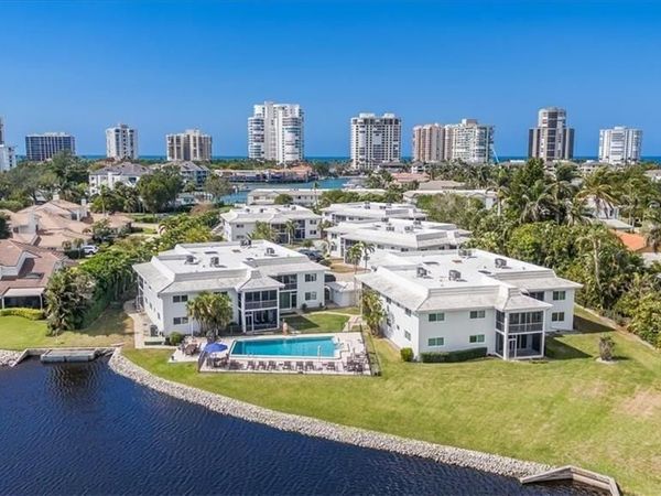 4180 Crayton RD , Unit E4, NAPLES, FL 34103