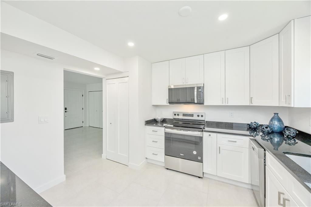 4180 Crayton Rd , Unit E4, Naples, FL 34103 Photo