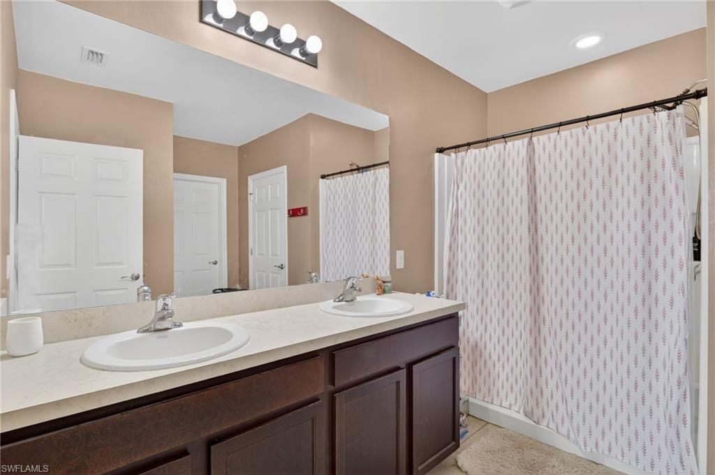 3425 Cancun Ct , Cape Coral, FL 33909 Photo