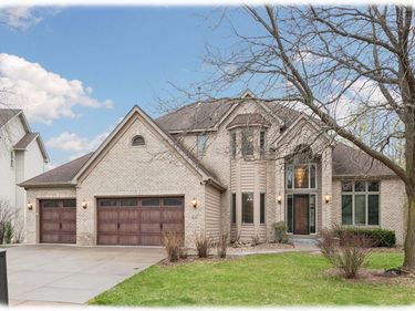 8261 Yuma Way N, Maple Grove, MN 55311