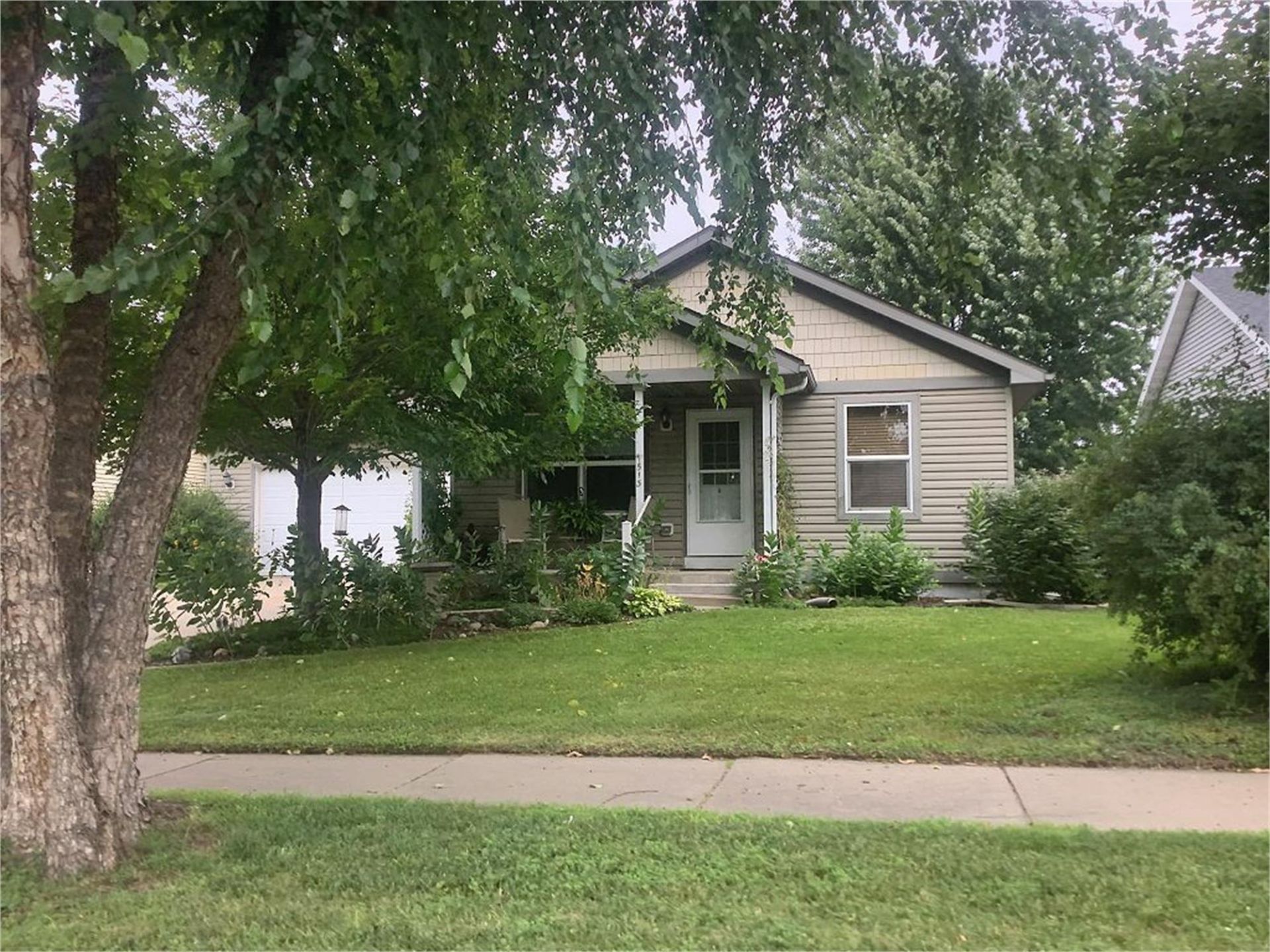 513 Bunker Drive , Northfield, MN 55057