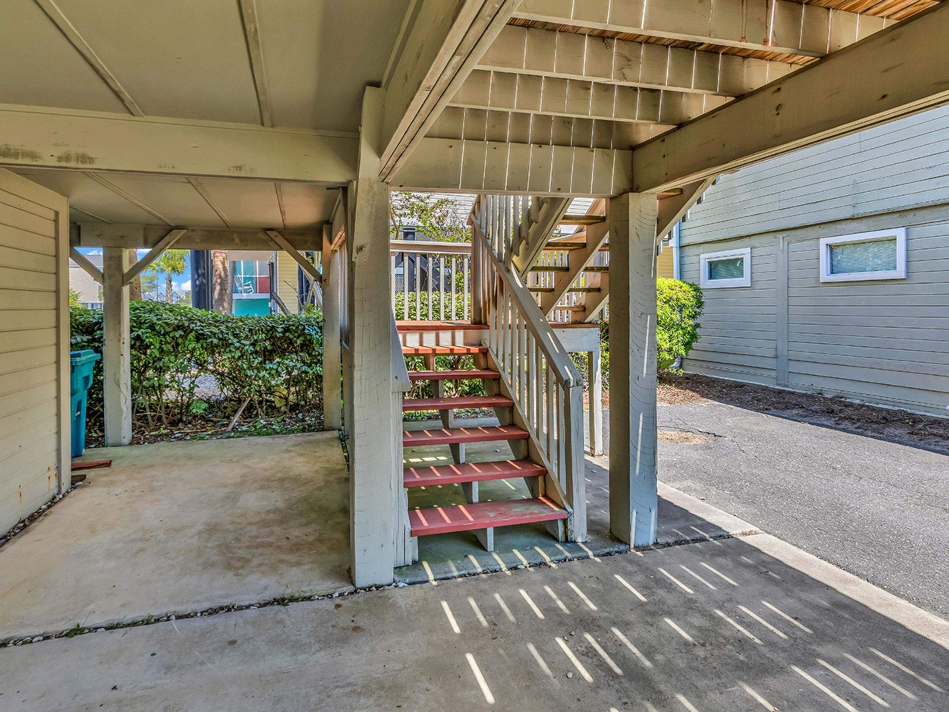 1107 N Waccamaw Dr.  Photo 7