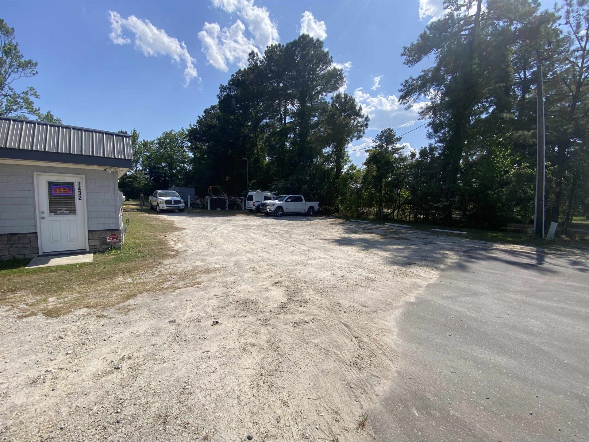 7432 Highway 90 Photo 18