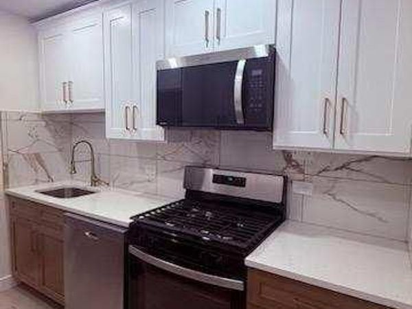 665 Thwaites Place , Unit 4N, Bronx, NY 10467