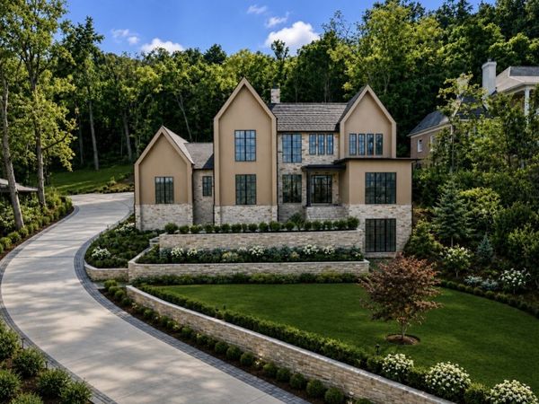 541 Turtle Creek Dr, Brentwood, TN 37027
