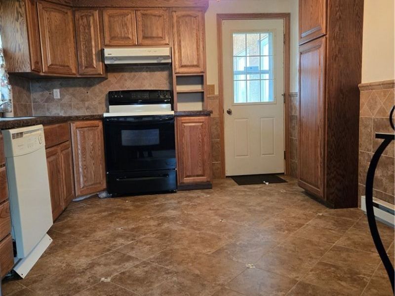 16763 Kinsman Road, Middlefield, OH 44062 Photo 21