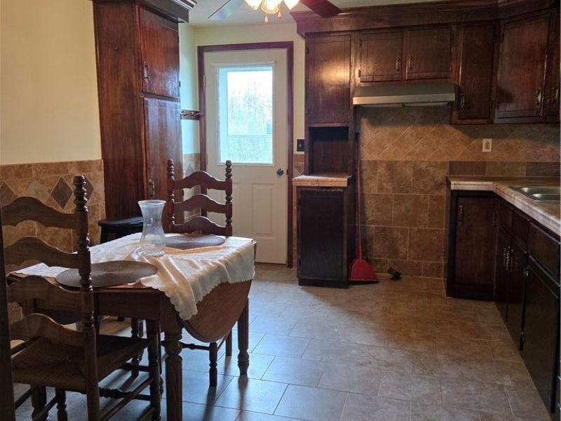 16763 Kinsman Road, Middlefield, OH 44062 Photo 32