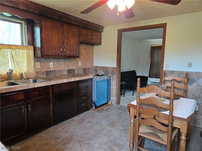 16763 Kinsman Road, Middlefield, OH 44062 Photo 34