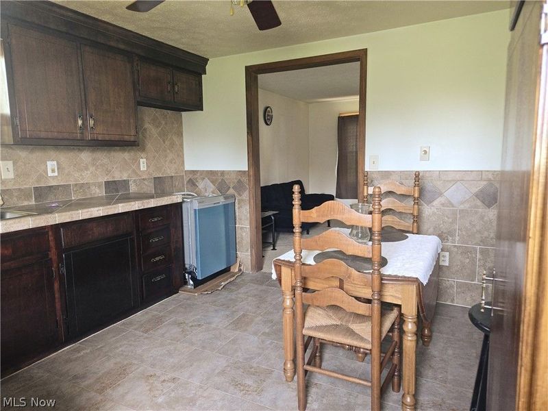 16763 Kinsman Road, Middlefield, OH 44062 Photo 9